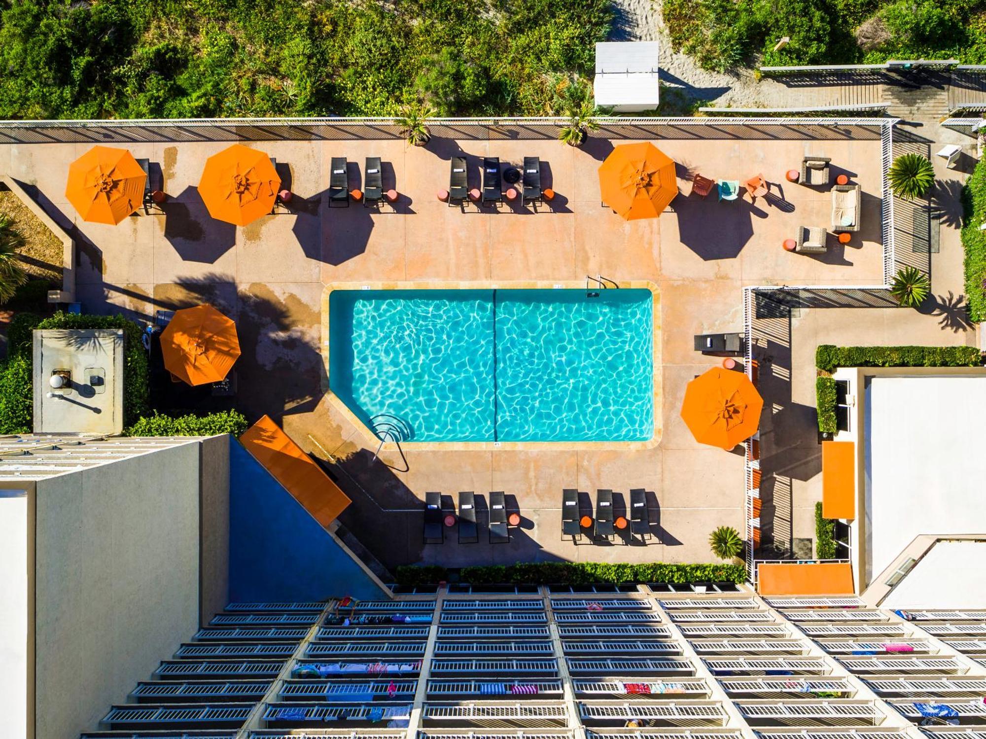 Tides Folly Beach, Charleston'S Oceanfront Hotel Exterior photo
